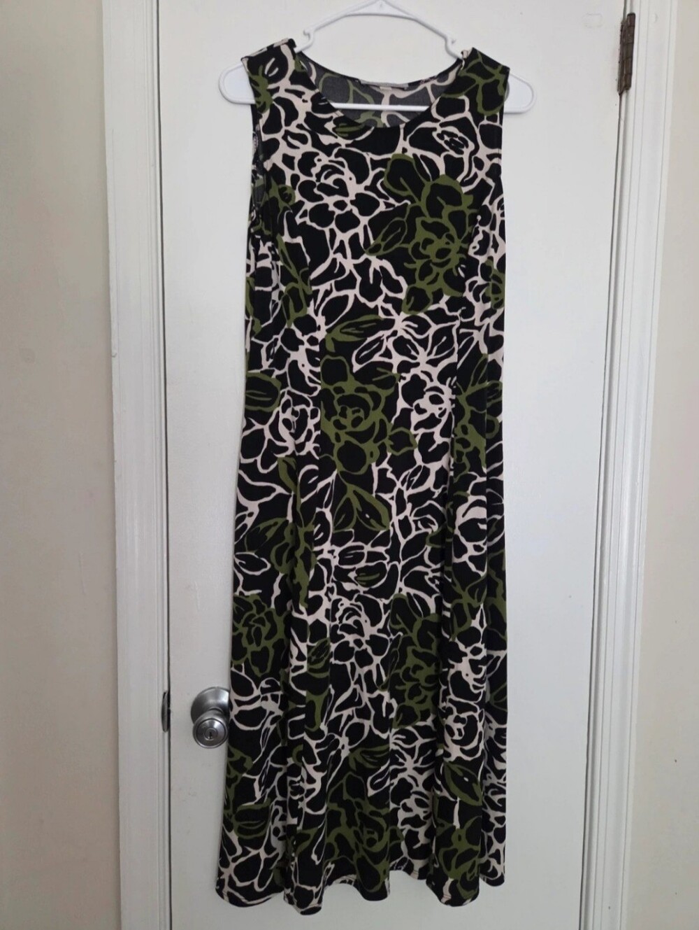 Danny & Nicole Olive Green, Black & Cream Printed Dress